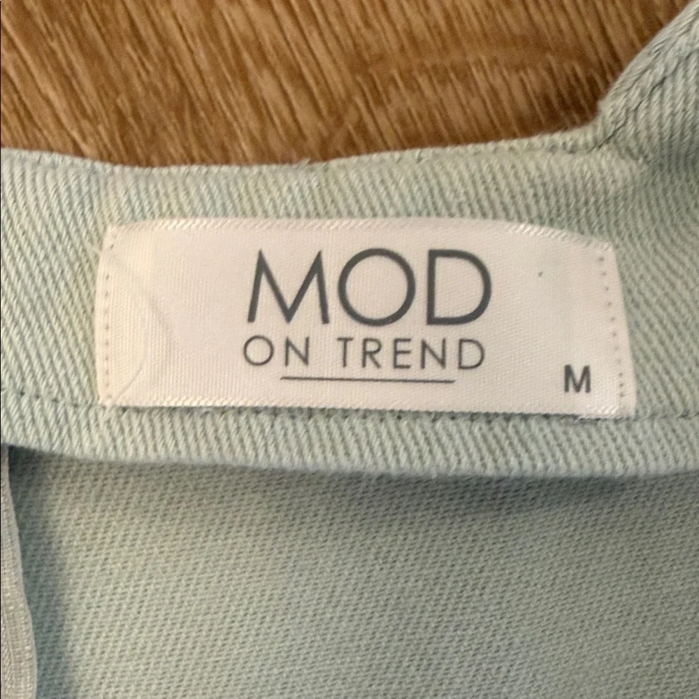 MOD on Trend Light Blue Denim Puff Sleeve Dress, Size Medium - Picture 5 of 7